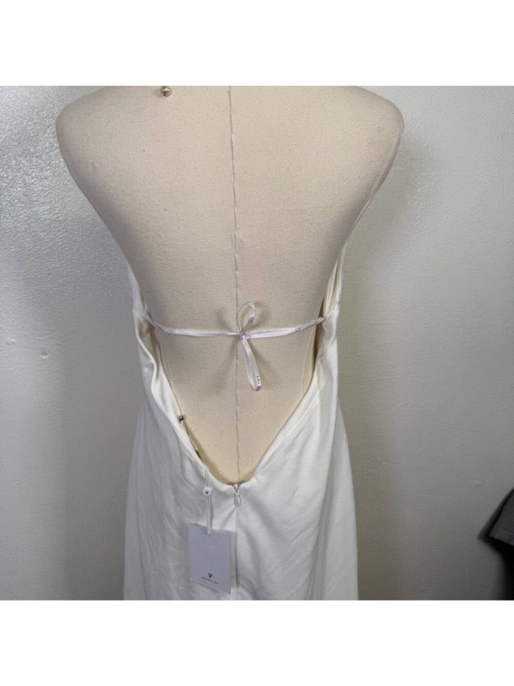 Lulus Alaura White Backless Halter Maxi Dress Wedding Bridal Party Formal XL - Picture 10 of 16